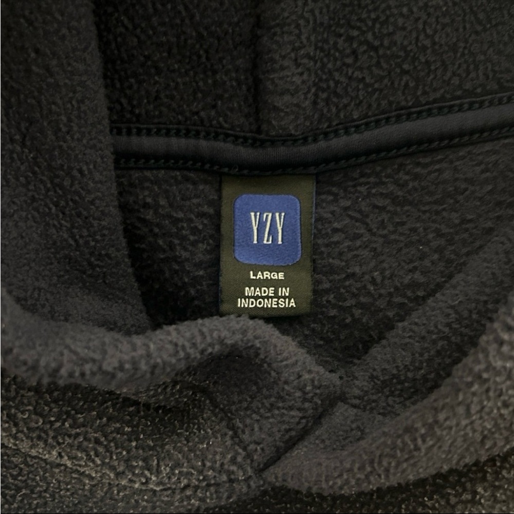 Yeezy Black Hoodie - Picture 3 of 6
